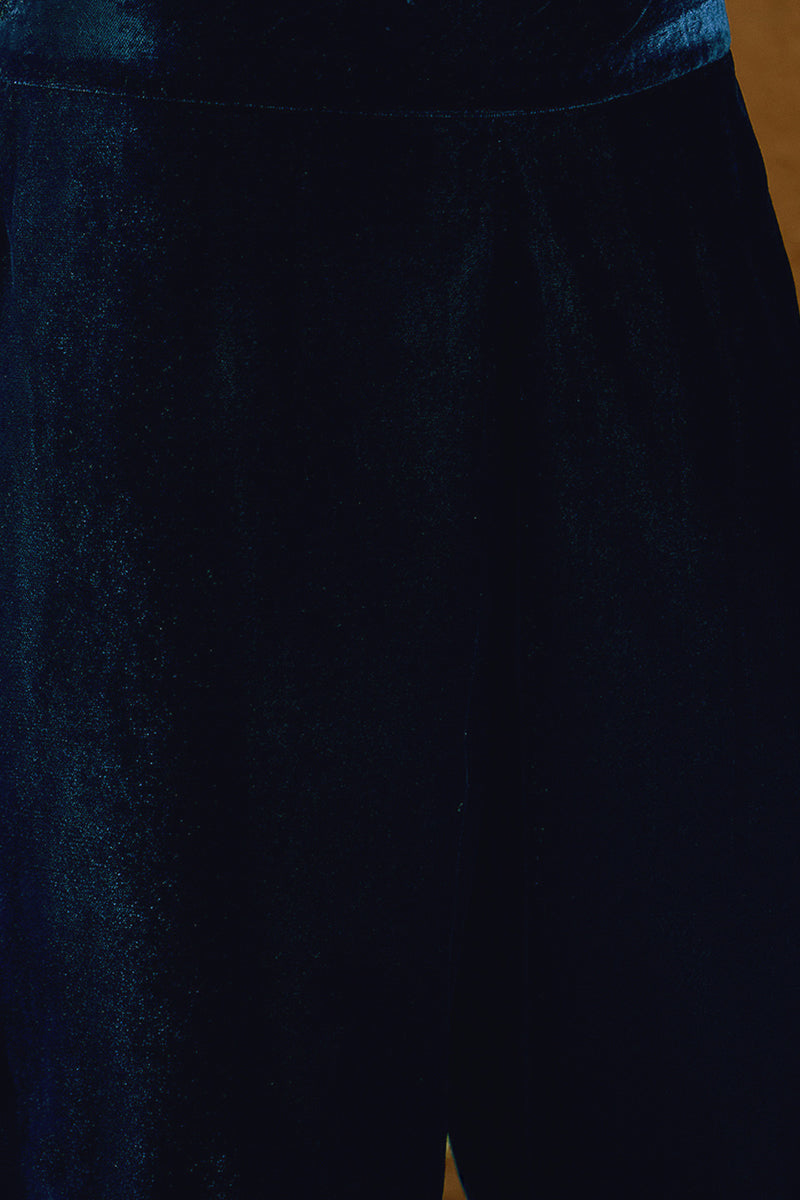 Blue Velvet Solid Embroidered Straight Trousers Suit Set PKSKD2277