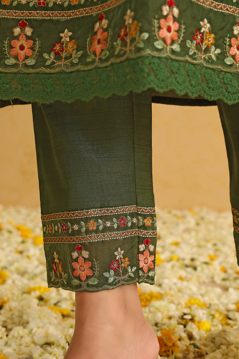 Green Silk Blend Solid Embroidered Straight Trouser Suit Set PKSKD2473