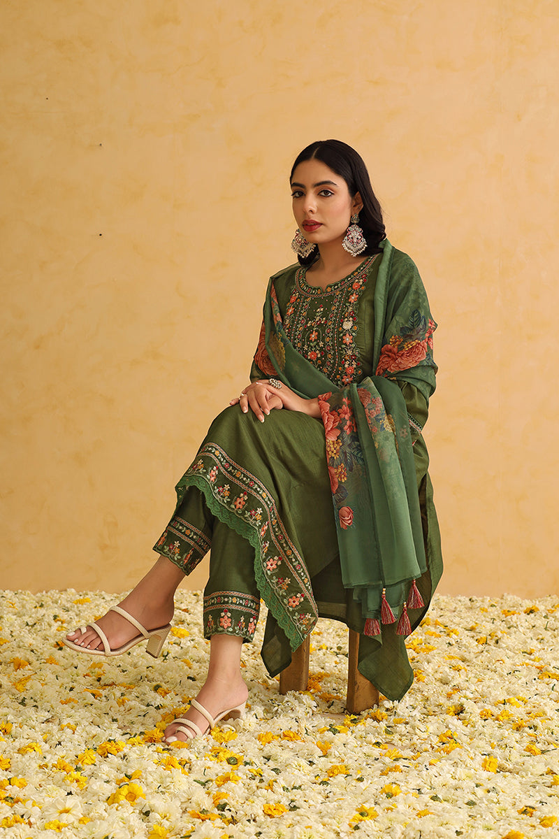 Green Silk Blend Solid Embroidered Straight Trouser Suit Set PKSKD2473