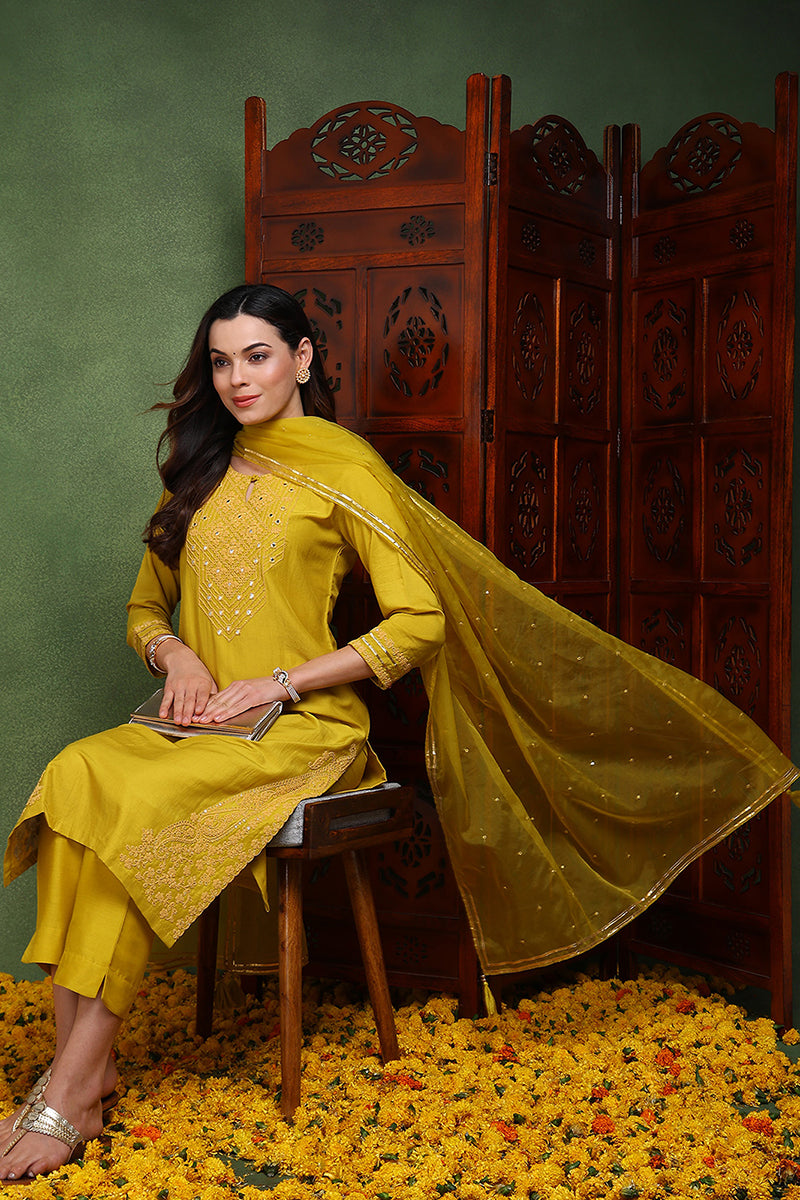 Mustard Yellow Silk Blend Solid Yoke Design Straight Suit Set PKSKD2501YLW