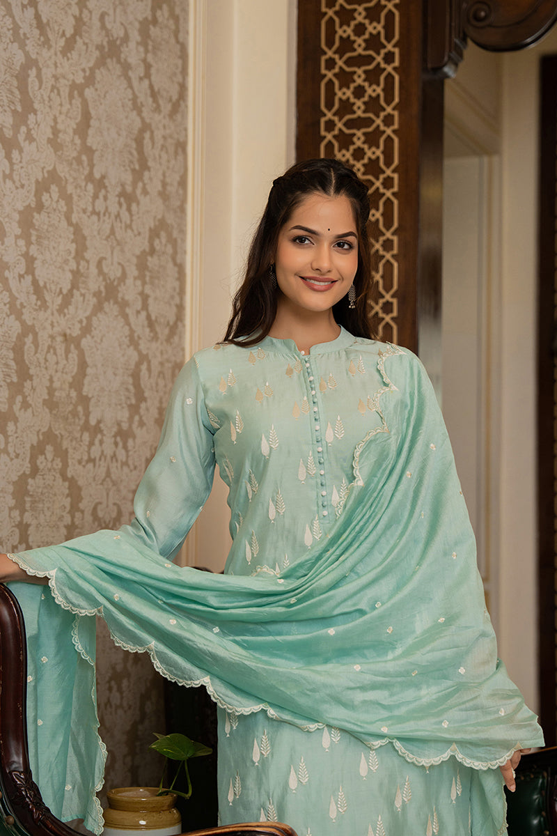 Sea Green Silk Blend Solid Embroidered Straight Suit Set With Trouser Bottom PKSKD2686