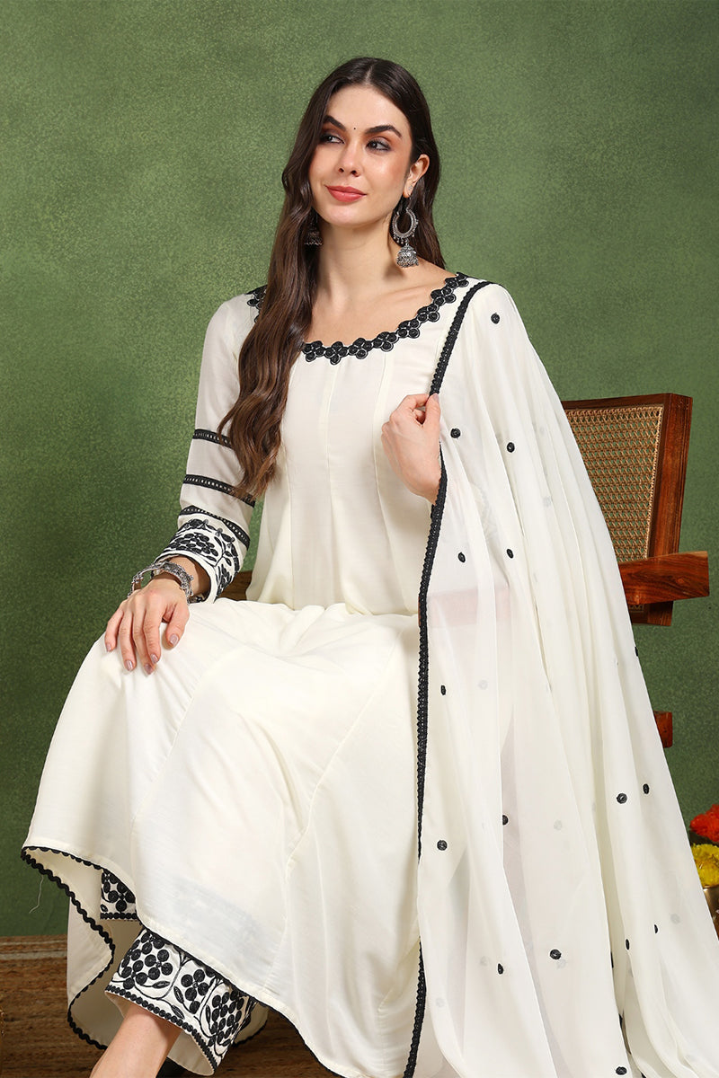 White Silk Blend Solid Embroidered Anarkali Suit Set PKSKD2761