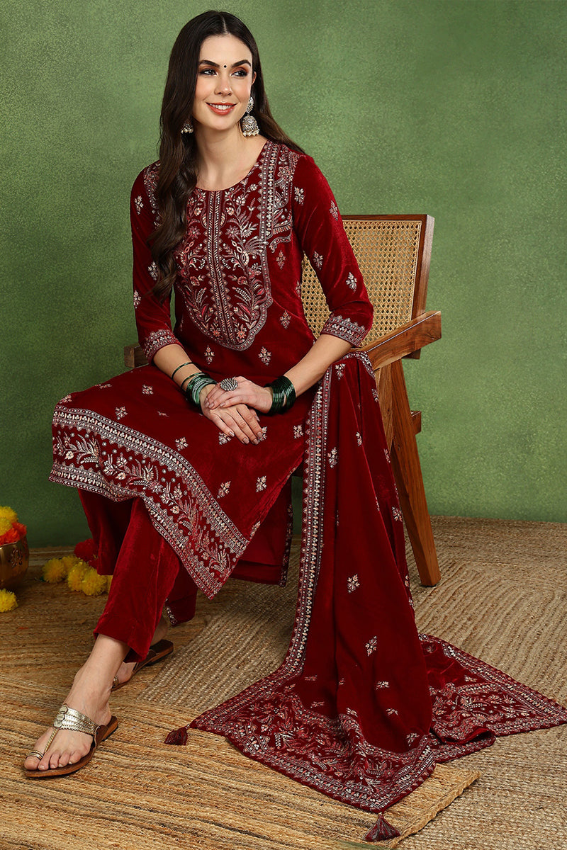 Red Velvet Ethnic Motifs Printed Straight Suit Set PKSKD2767