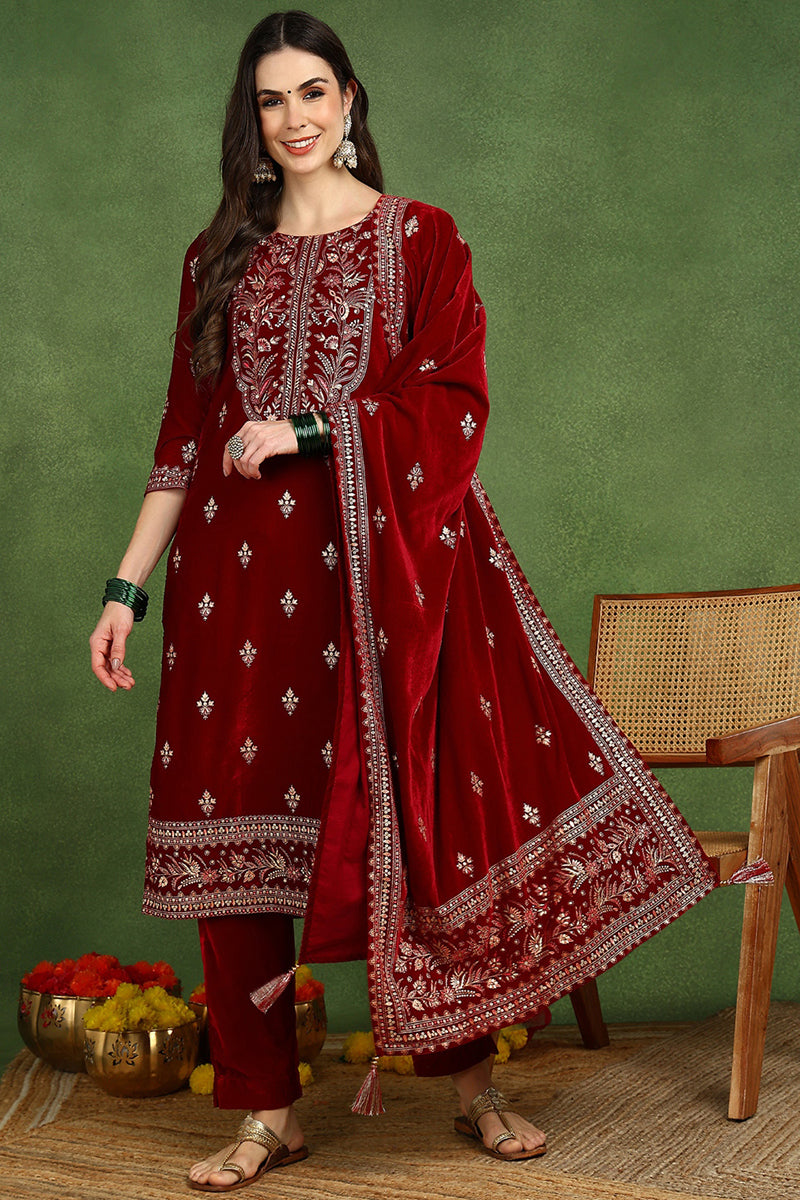 Red Velvet Ethnic Motifs Printed Straight Suit Set PKSKD2767