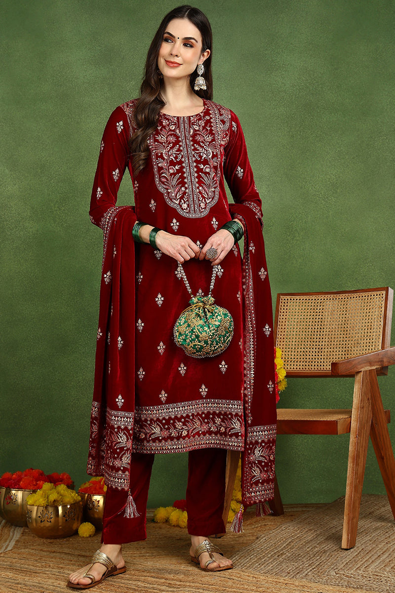 Red Velvet Ethnic Motifs Printed Straight Suit Set PKSKD2767