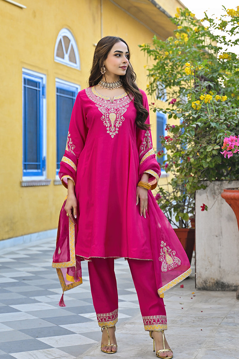 Pink Silk Blend Solid Embroidered Anarkali Kurta Salwar With Dupatta PKSKD2926