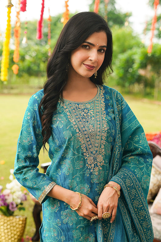 Blue Viscose Rayon Solid Embroidered Straight Kurta Trousers With Dupatta PKSKD3057