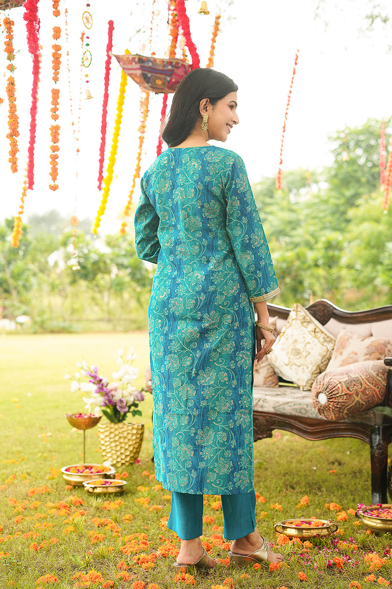 Blue Viscose Rayon Solid Embroidered Straight Kurta Trousers With Dupatta PKSKD3057
