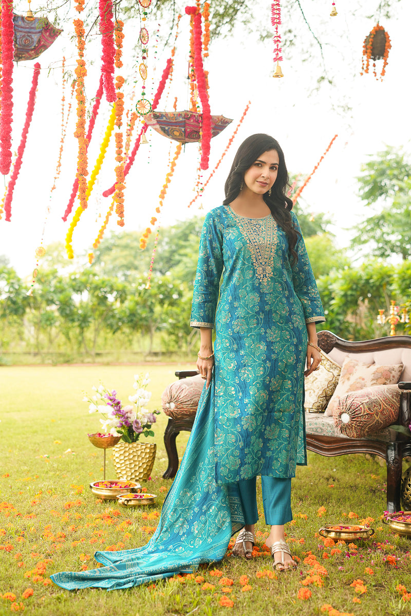 Blue Viscose Rayon Solid Embroidered Straight Kurta Trousers With Dupatta PKSKD3057