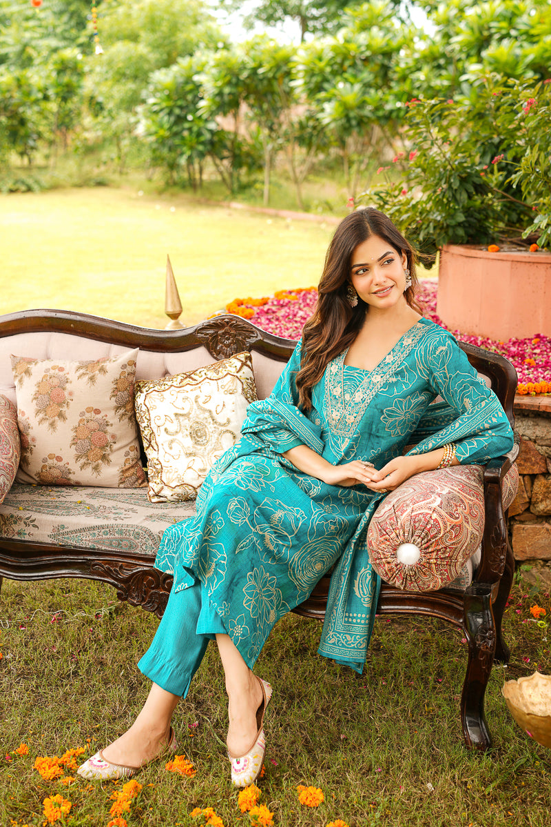 Blue Viscose Rayon Floral Embroidered Straight Kurta Trousers With Dupatta PKSKD3077