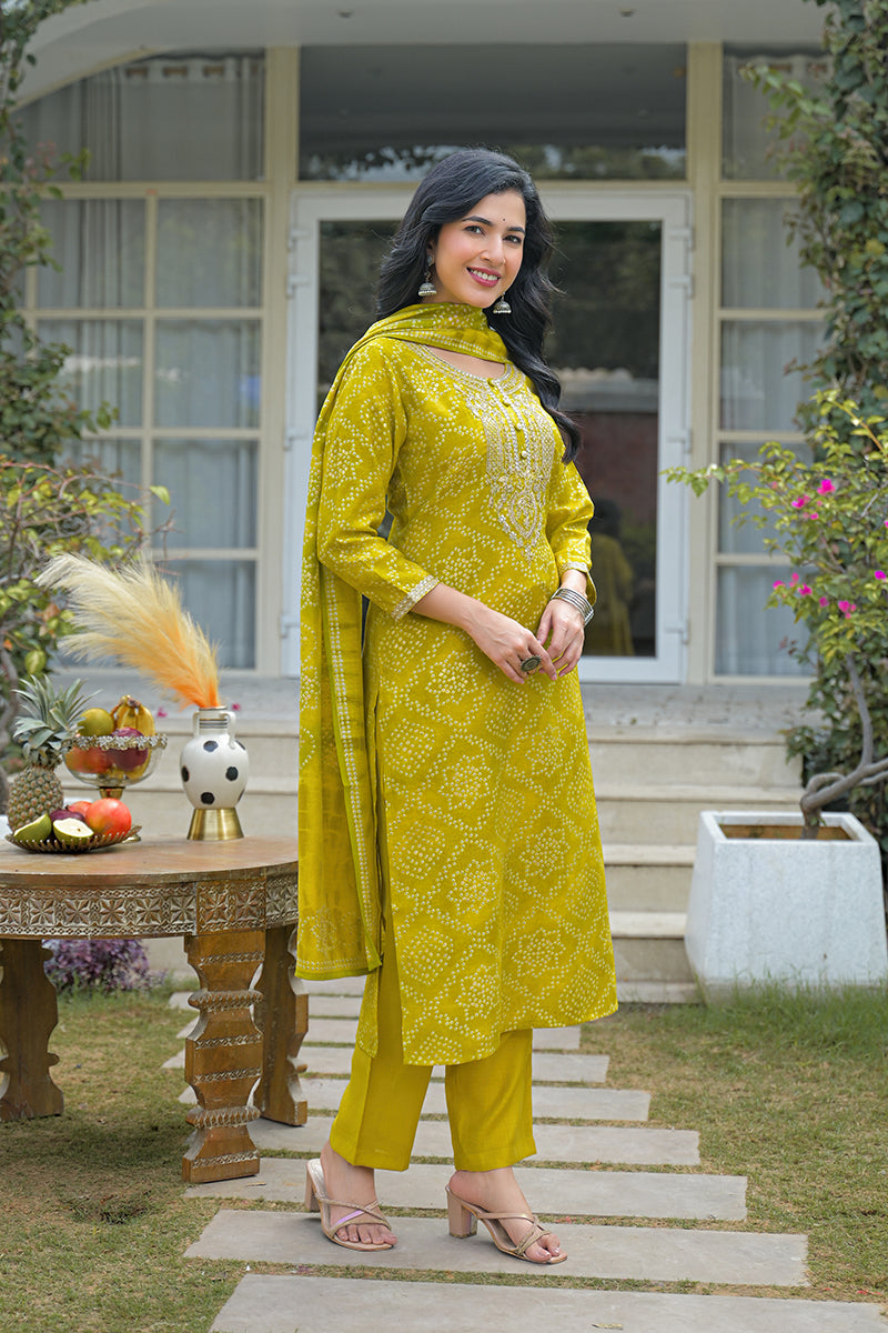 Yellow Silk Blend Bandhani Embroidered Straight Kurta Trousers With Dupatta PKSKD3106