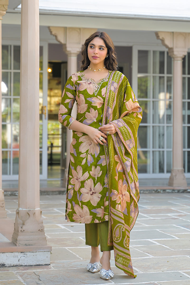 Green Viscose Floral Printed Straight Kurta Trousers With Dupatta PKSKD3140