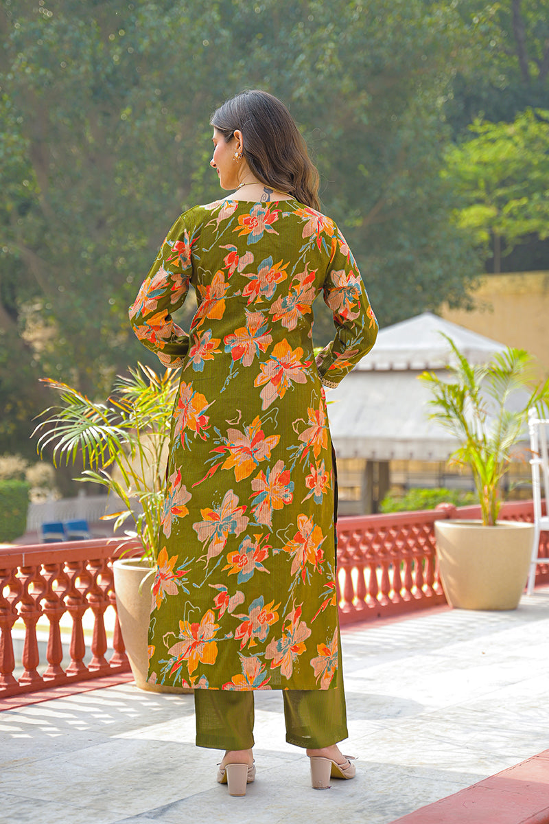 Green Viscose Floral Printed Straight Kurta Trousers With Dupatta PKSKD3154