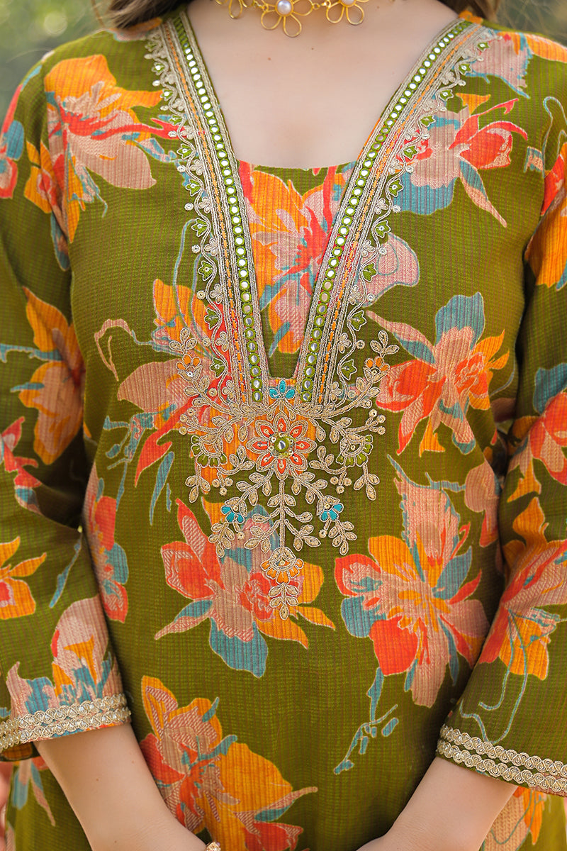 Green Viscose Floral Printed Straight Kurta Trousers With Dupatta PKSKD3154