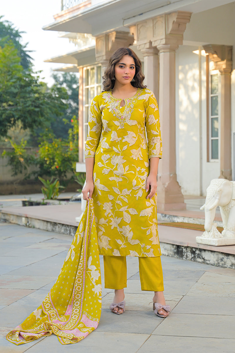 Yellow Viscose Rayon Floral Printed Straight Kurta Trousers With Dupatta PKSKD3179