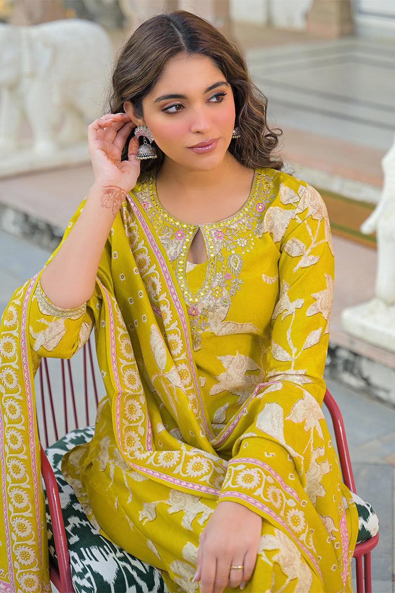 Yellow Viscose Rayon Floral Printed Straight Kurta Trousers With Dupatta PKSKD3179