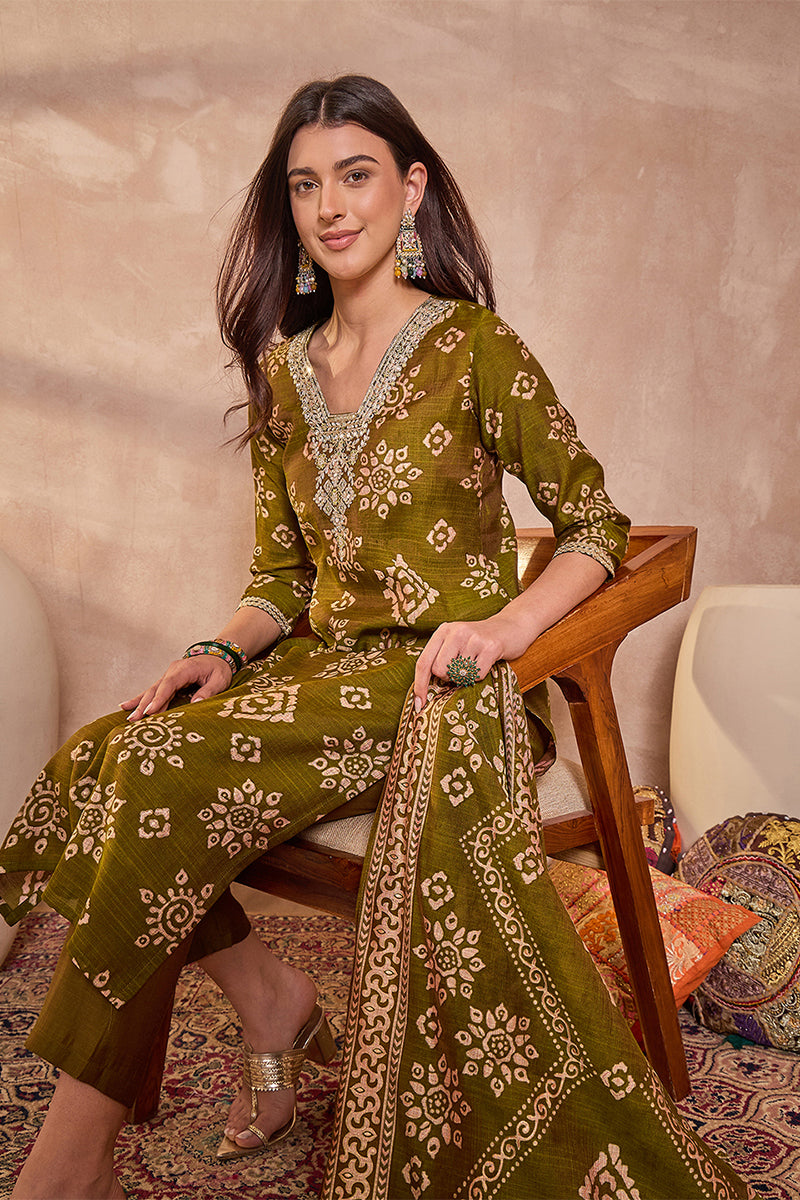Green Floral Printed Kurta With Trousers And Dupatta PKSKD3227