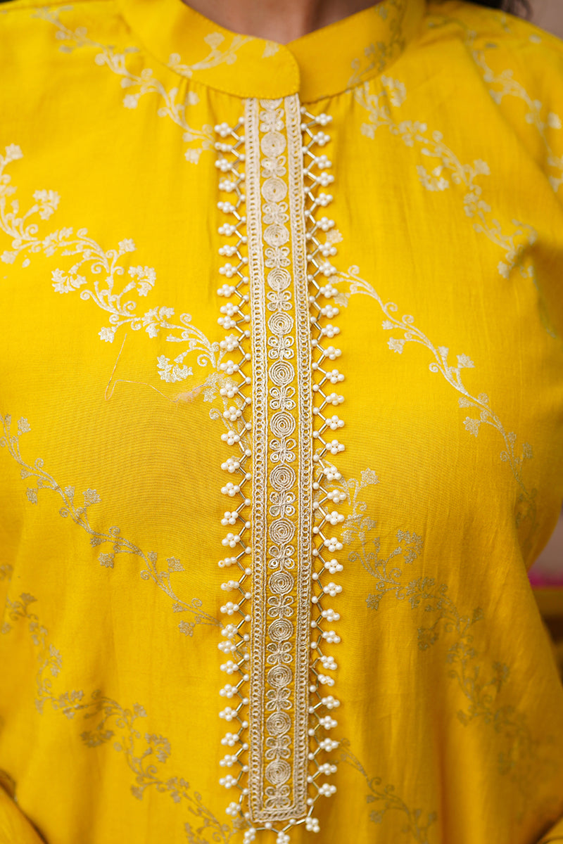 Yellow Silk Blend Floral Printed Straight Kurta Trousers With Dupatta SKSKD3043