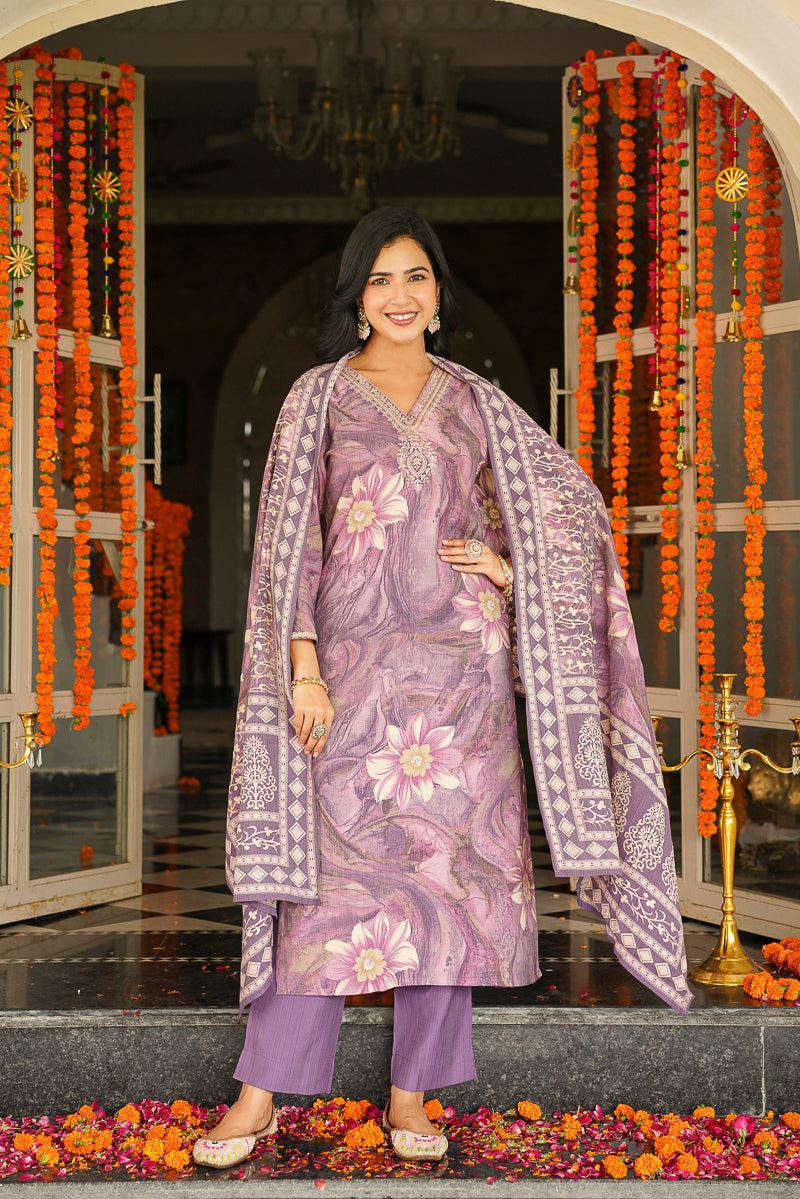 Lavender Viscose Rayon Floral Printed Straight Kurta Trousers With Dupatta SKSKD3124
