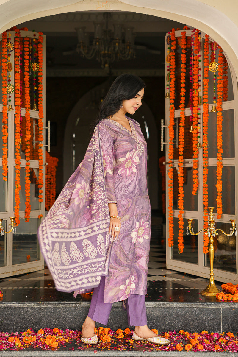 Lavender Viscose Rayon Floral Printed Straight Kurta Trousers With Dupatta SKSKD3124