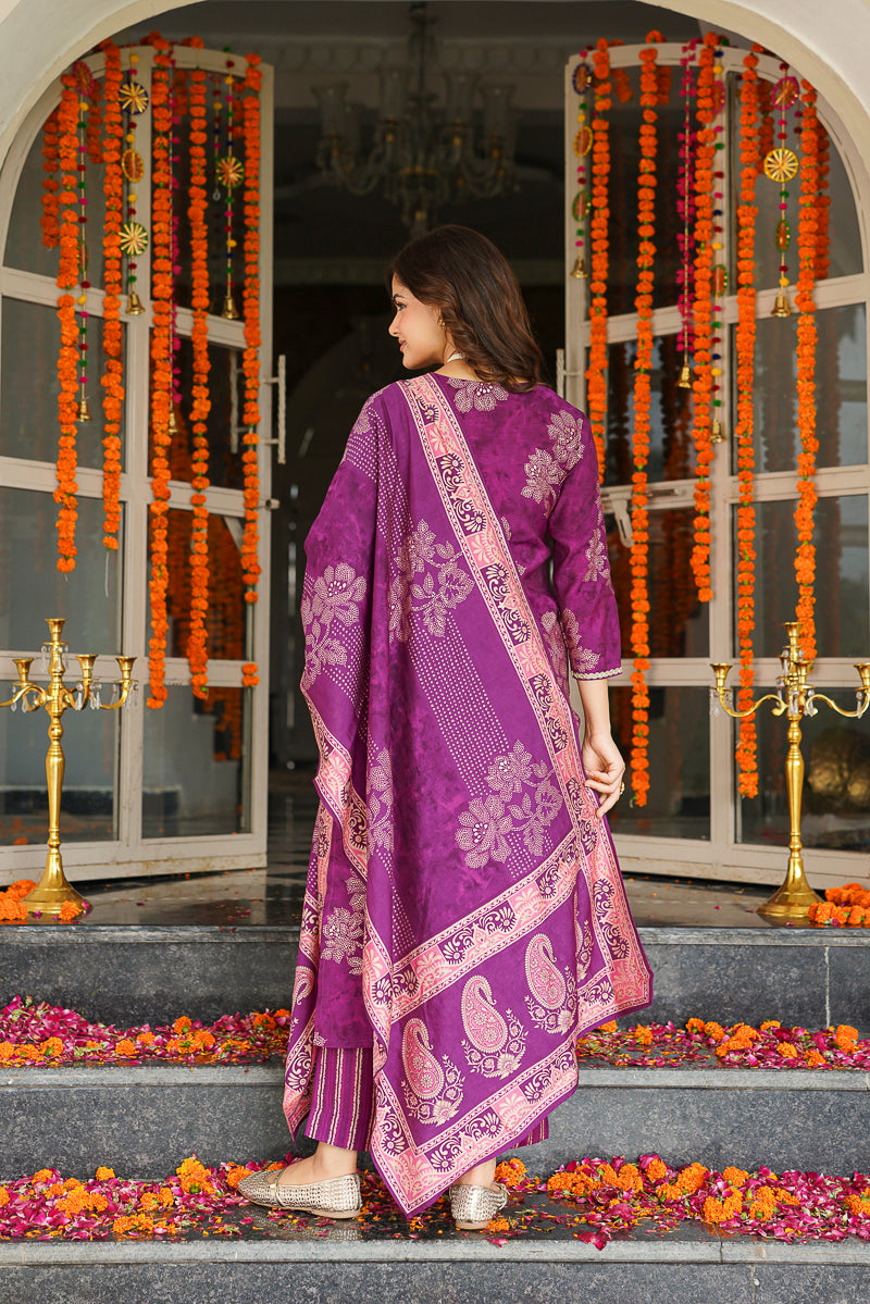 Purple Poly Chanderi Floral Embroidered Straight Kurta Trousers With Dupatta SKSKD3130