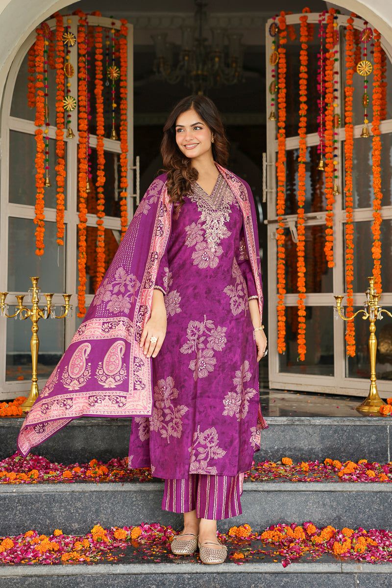 Purple Poly Chanderi Floral Embroidered Straight Kurta Trousers With Dupatta SKSKD3130