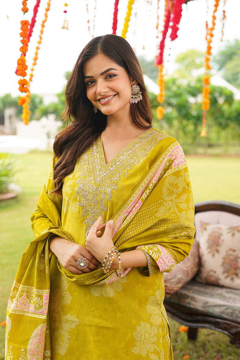 Yellow Poly Chanderi Floral Embroidered Straight Kurta Trousers With Dupatta SKSKD3131