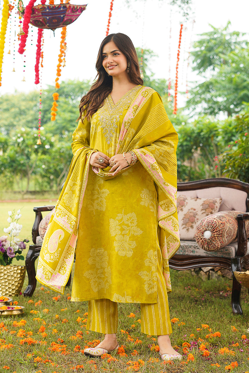Yellow Poly Chanderi Floral Embroidered Straight Kurta Trousers With Dupatta SKSKD3131