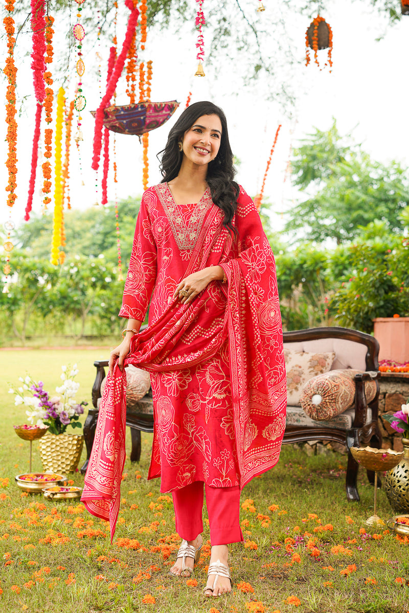 Red Poly Chanderi Floral Embroidered Straight Kurta Trousers With Dupatta SKSKD3132