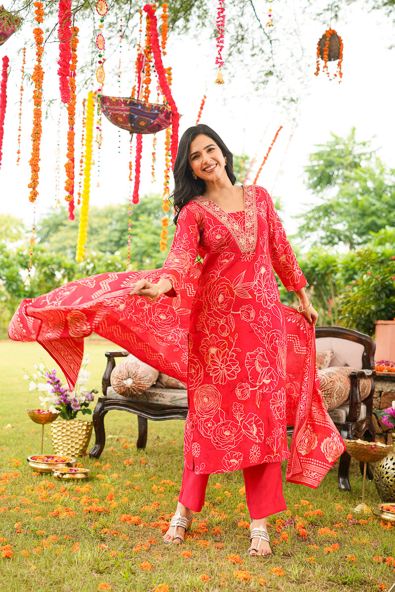 Red Poly Chanderi Floral Embroidered Straight Kurta Trousers With Dupatta SKSKD3132