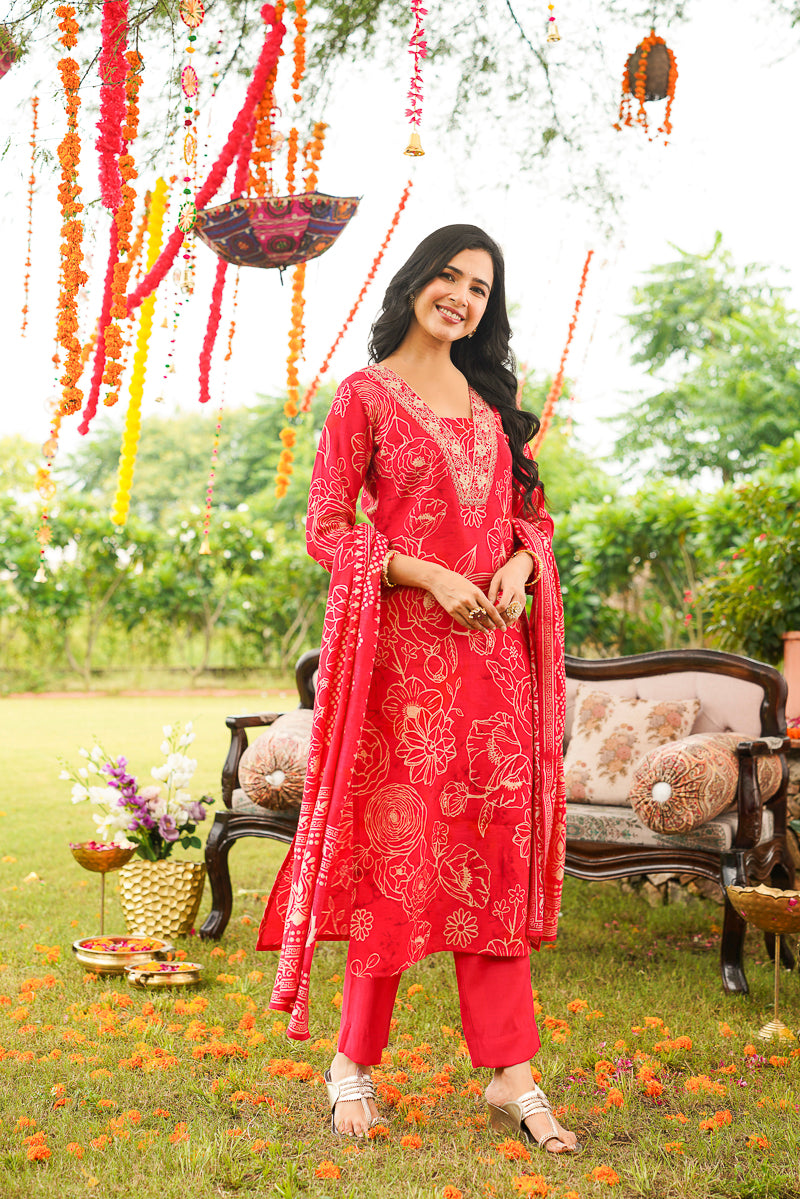 Red Poly Chanderi Floral Embroidered Straight Kurta Trousers With Dupatta SKSKD3132