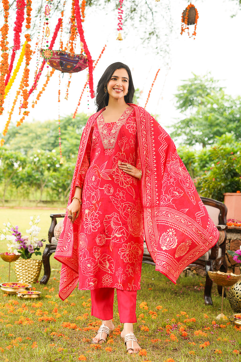 Red Poly Chanderi Floral Embroidered Straight Kurta Trousers With Dupatta SKSKD3132