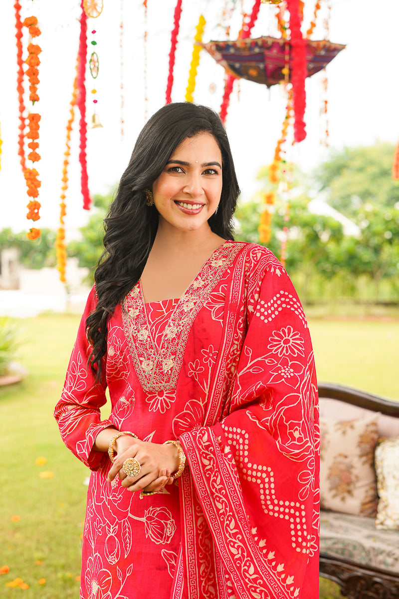 Red Poly Chanderi Floral Embroidered Straight Kurta Trousers With Dupatta SKSKD3132