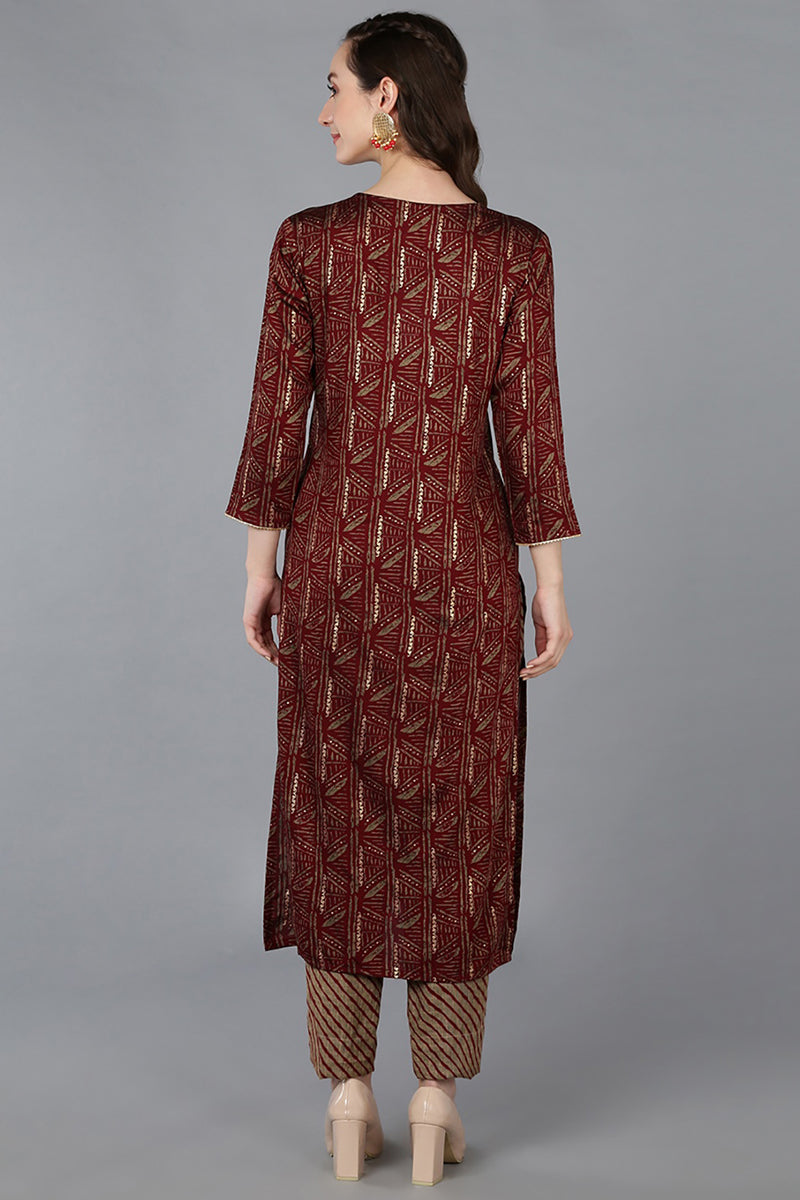 Maroon Silk Blend Ethnic Motifs Embroidered Straight Kurta VCK9031