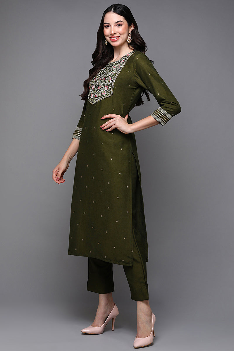 Olive Silk Blend Floral Straight Kurta VCK9435