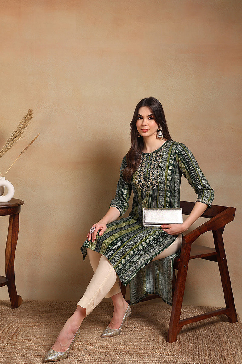 Green Viscose Rayon Ethnic Motifs Printed Straight Kurta VCK9465