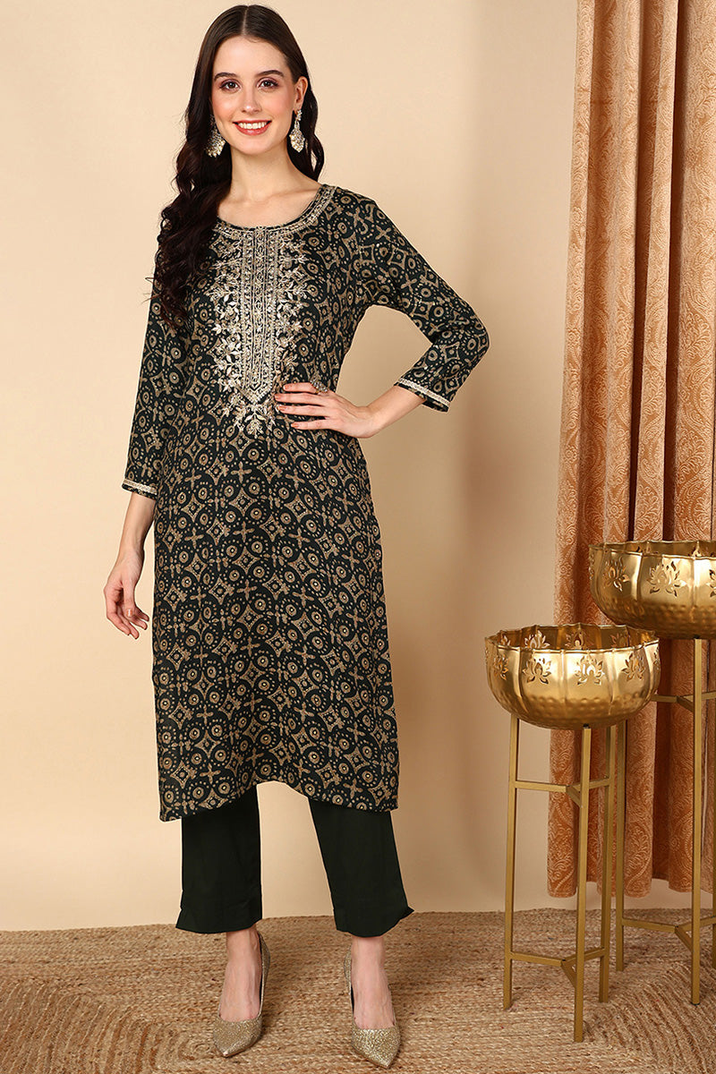 Green Viscose Rayon Ethnic Motifs Printed Straight Kurta VCK9476