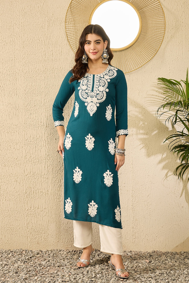 Blue Viscose Rayon Solid Embroidered Straight Kurta VCK9784