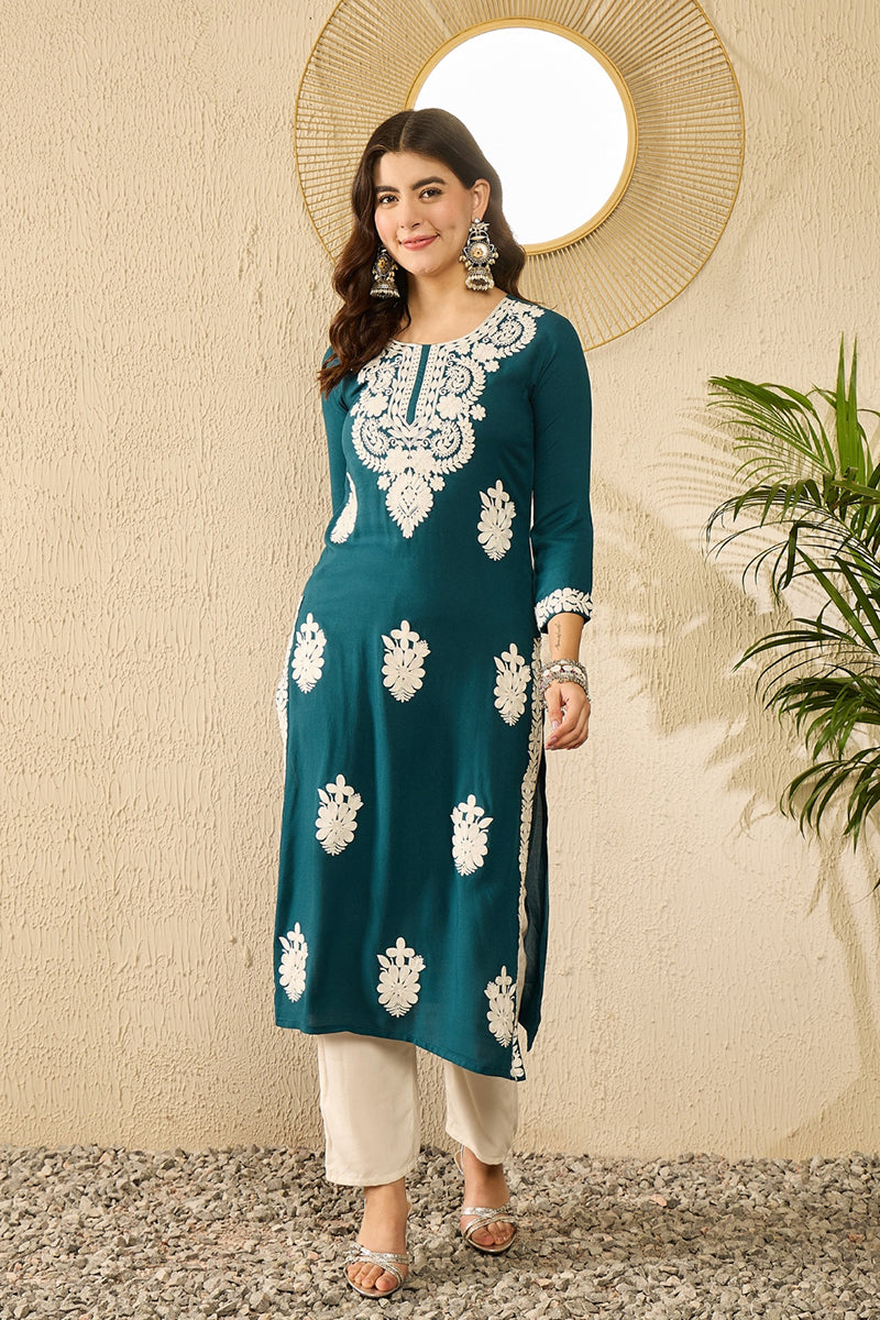 Blue Viscose Rayon Solid Embroidered Straight Kurta VCK9784