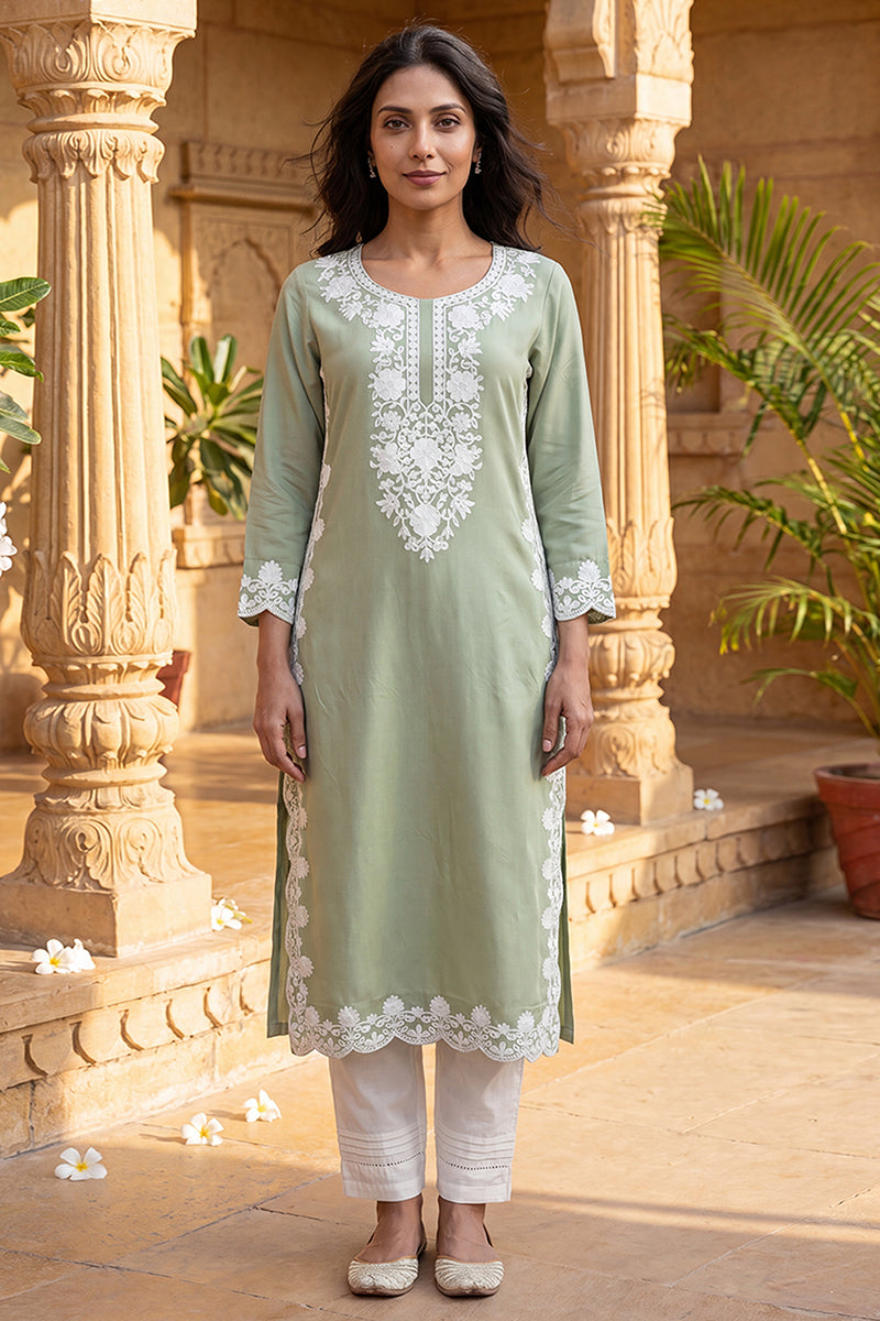 Ahika Womens Green Viscose Rayon Solid Embroidered Regular Kurta VCK9798
