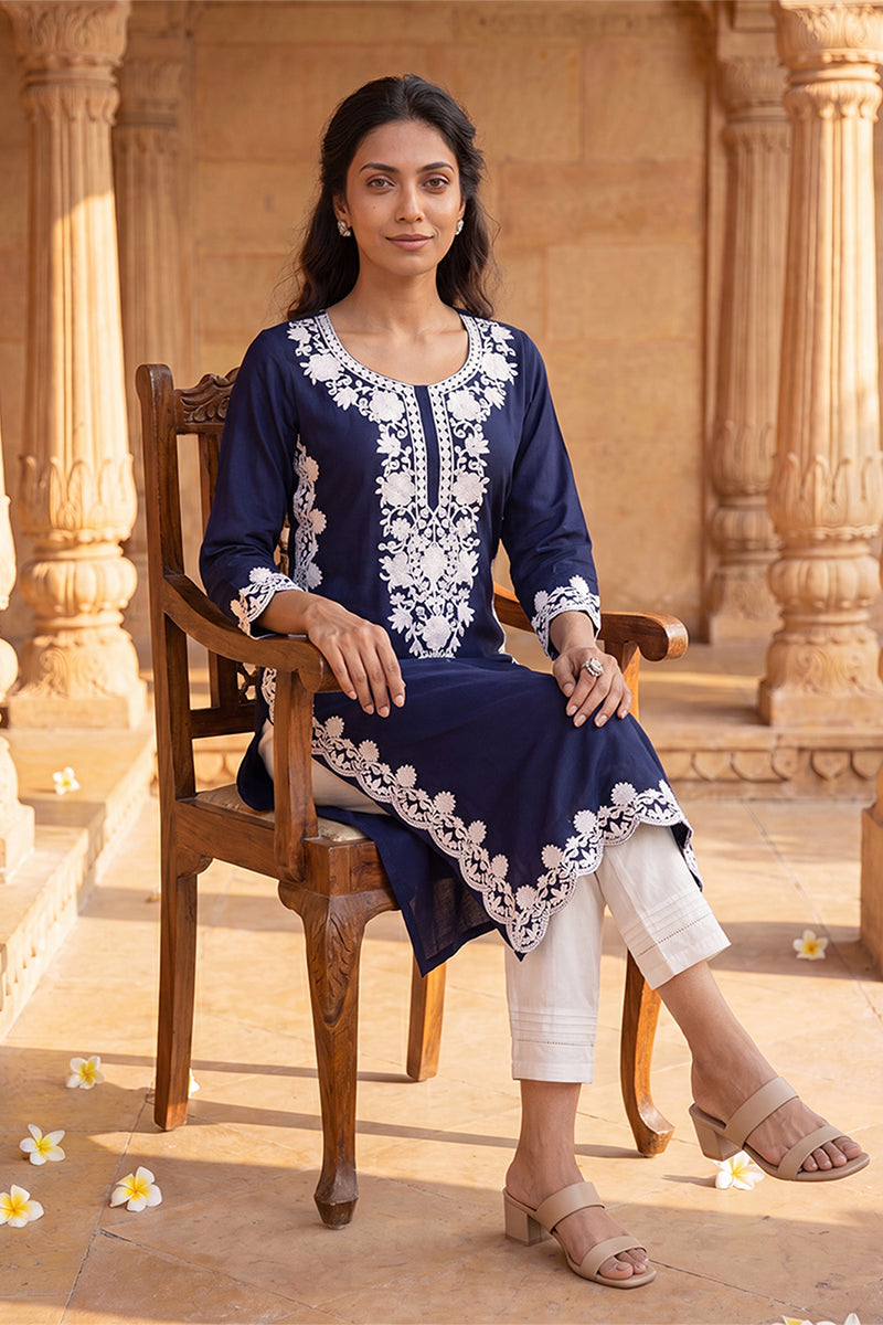 Ahika Womens Blue Viscose Rayon Solid Embroidered Regular Kurta VCK9803