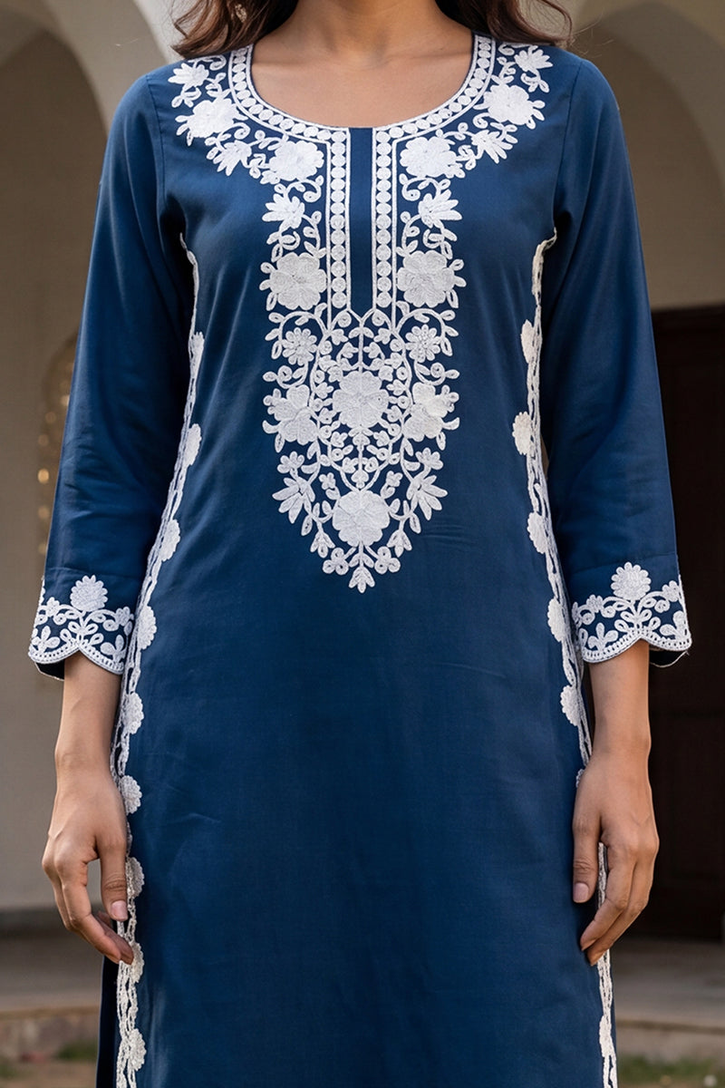 Ahika Womens Blue Viscose Rayon Solid Embroidered Regular Kurta VCK9808