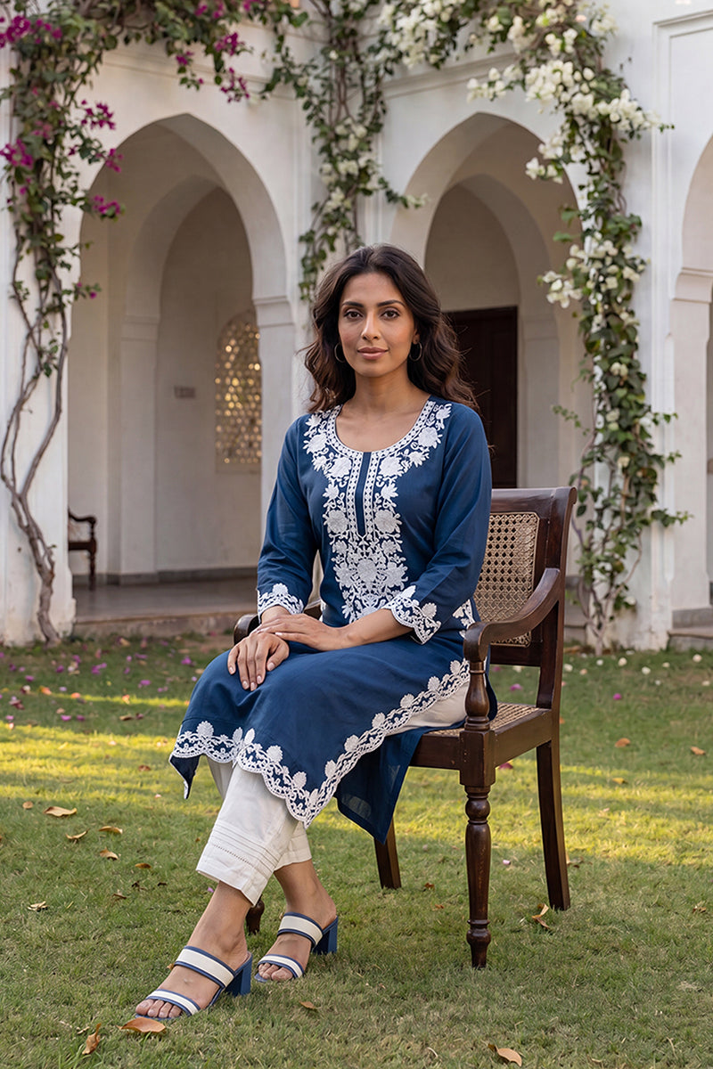 Ahika Womens Blue Viscose Rayon Solid Embroidered Regular Kurta VCK9808