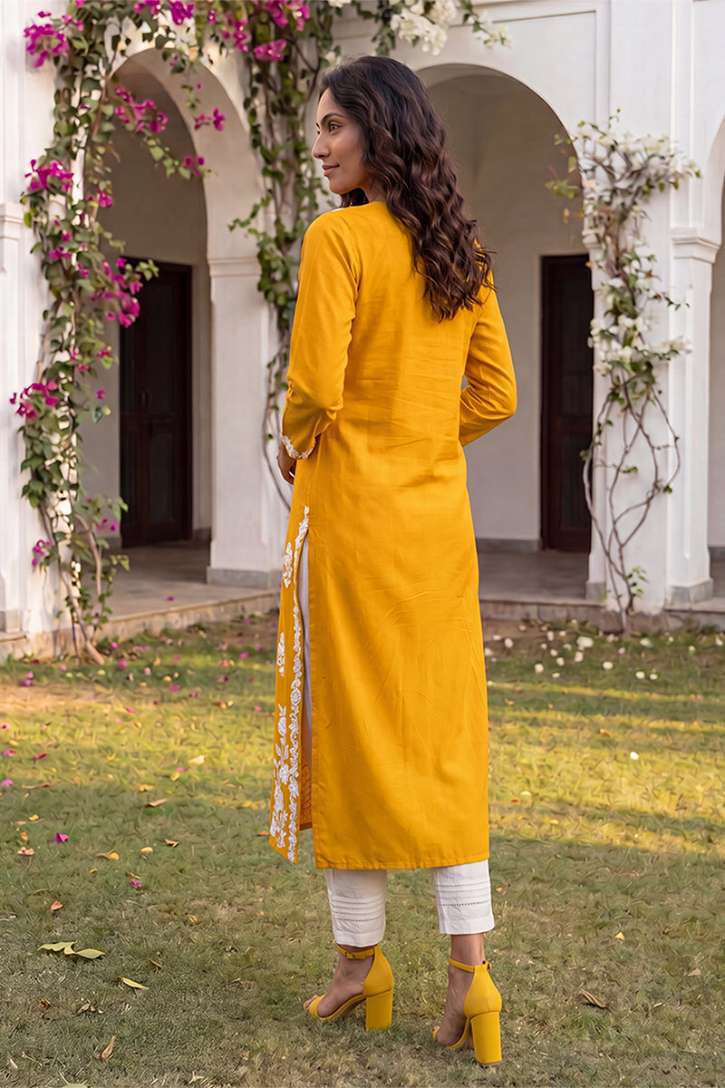Ahika Womens Mustard Viscose Rayon Solid Embroidered Regular Kurta VCK9812