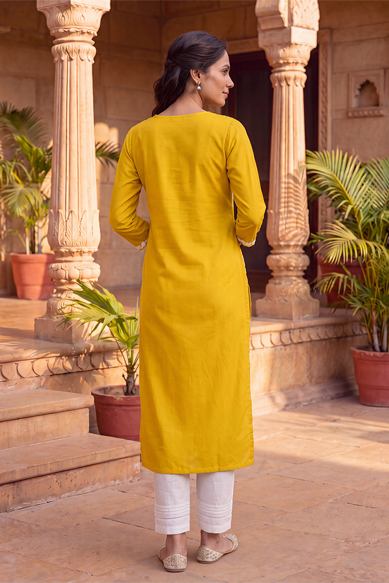 Ahika Womens Yellow Viscose Rayon Solid Embroidered Regular Kurta VCK9816