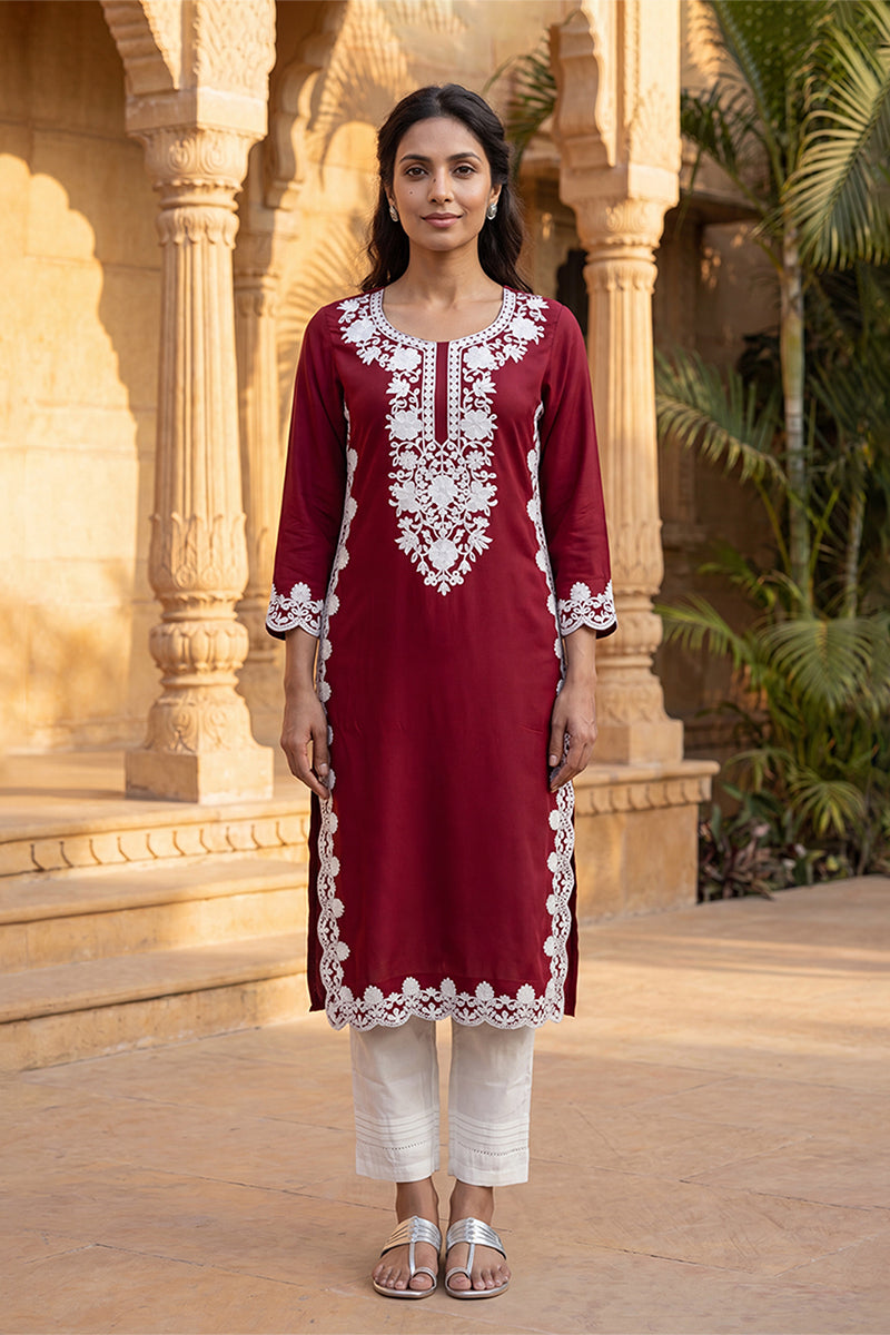 Ahika Womens Red Viscose Rayon Solid Embroidered Regular Kurta VCK9819