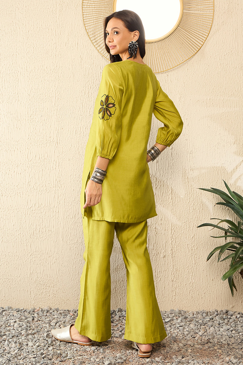 Green Silk Blend Embroidered Solid Coord Sets VCORD1102