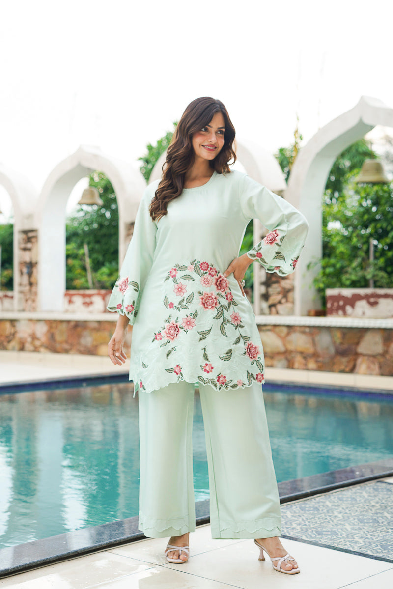 Green Silk Blend Solid Embroidered Coord Sets VCORD1171