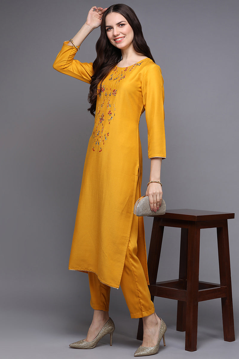 Yellow Silk Blend Ethnic Motifs Straight Kurta Set VKSET1450
