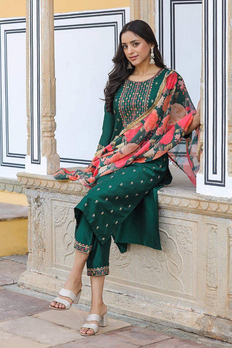 Green Silk Blend Embroidered Kurta Pant With Dupatta VKSKD1758